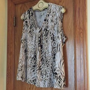 Dana Buchman sleeveless blouse neutral print